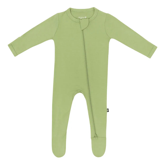 KYTE BABY ZIPPERED FOOTIE IN HONU