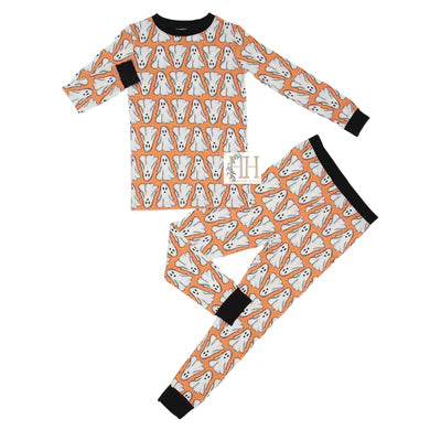 HAMNER HILL BOYS ORANGE AND BLACK GHOSTS LOUNGEWEAR SET