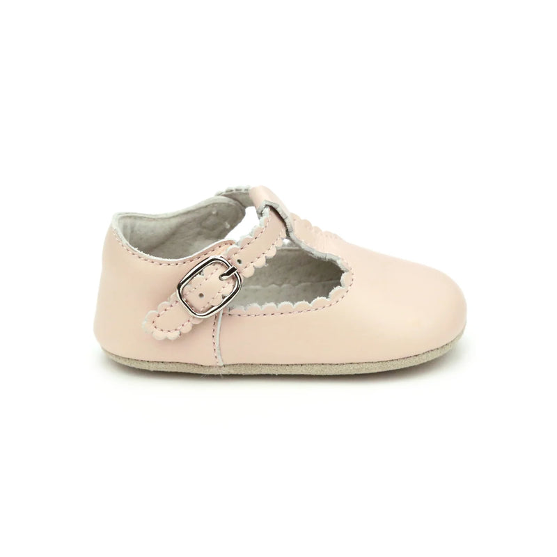 LAMOUR ELODIE SCALLOPED T-STRAP MARY JANE CRIB SHOES PINK