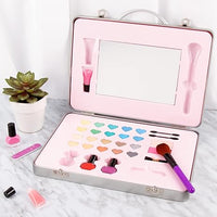 MAKE IT REAL GLAM MAKEUP TIN