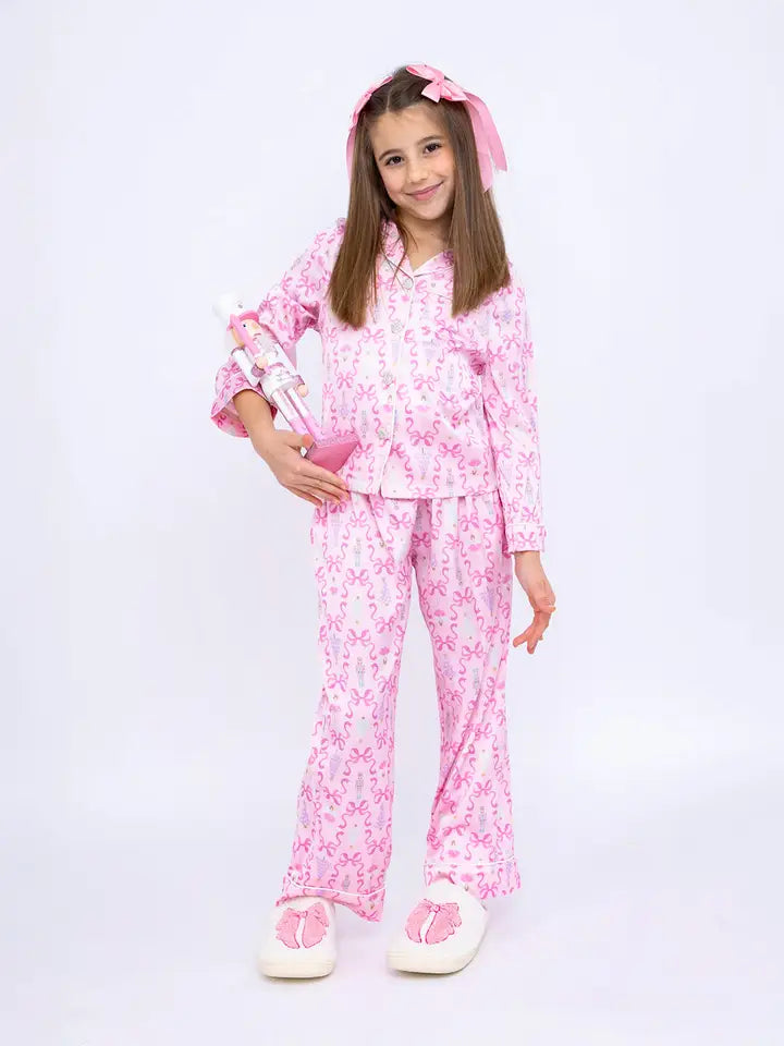 PREPPY GOOSE NUTCRACKER LS SATIN PAJAMA SET