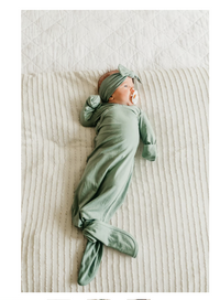 COPPER PEARL BRIAR KNOTTED NEWBORN GOWN