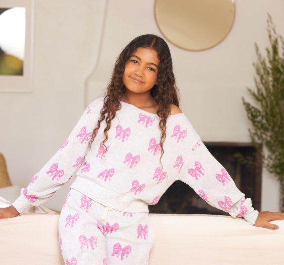 VINTAGE HAVANA ASH GREY ALL OVER BOW OFF THE SHOULDER TOP