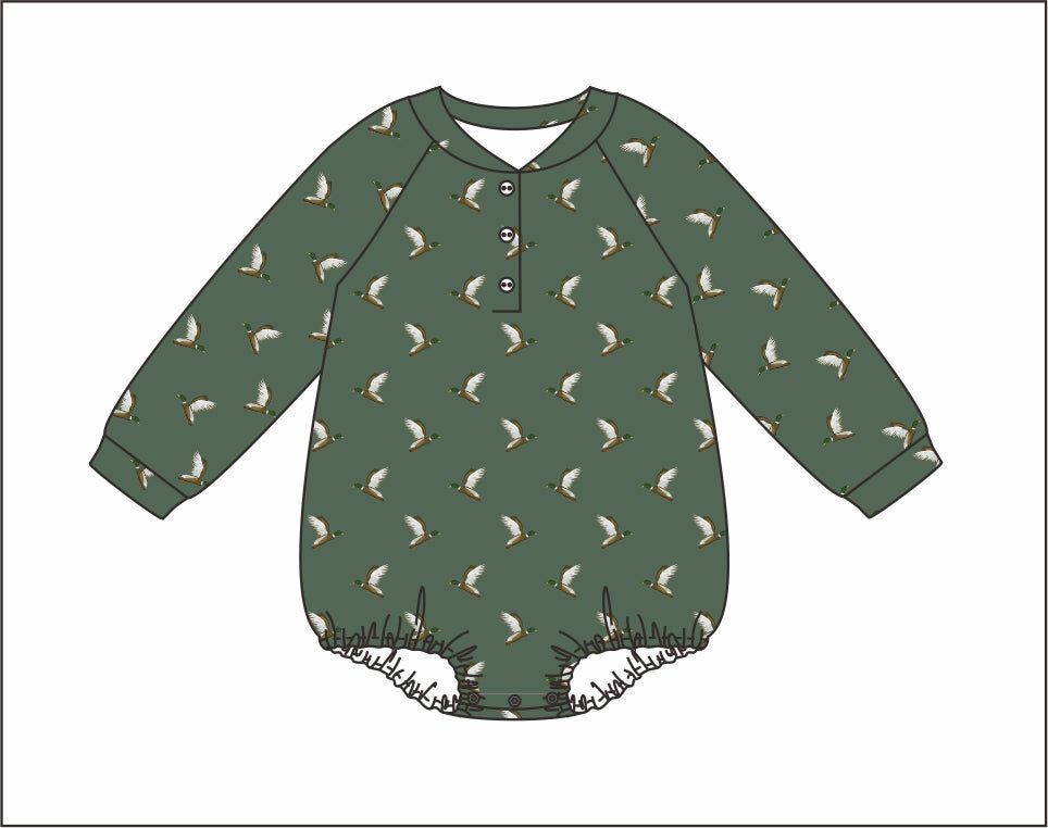 Harbor & Hound Henley Bubble Flying Mallards