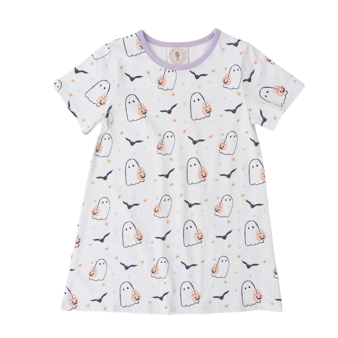 Children's nightshirt with ghost pattern on a white background