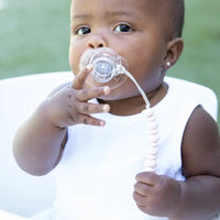 BELLA TUNNO LIGHT PINK PACIFIER CLIP