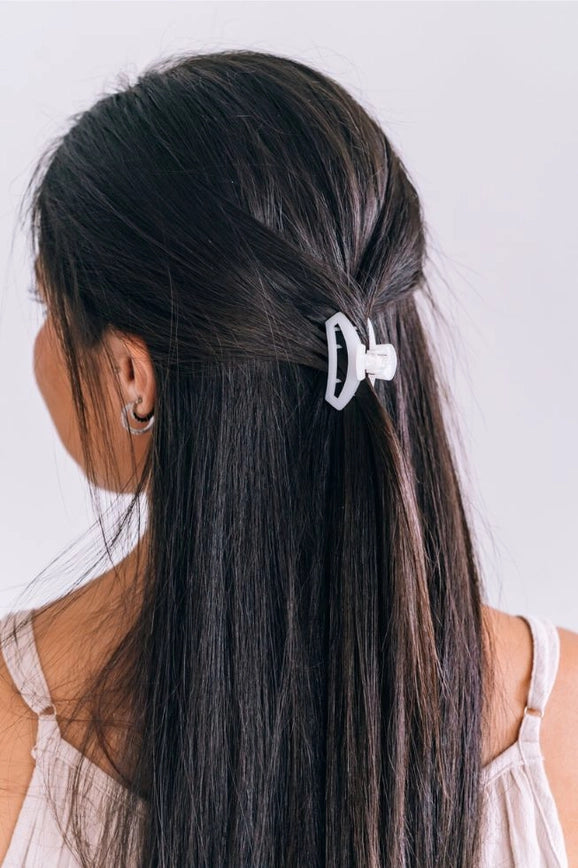 TELETIES OPEN COCONUT WHITE TINY HAIR CLIP