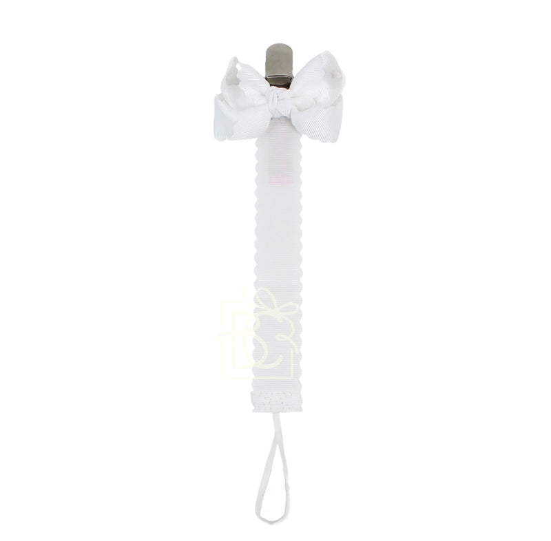 BEYOND CREATIONS SCALLOPED PACIFIER CLIP WITH DETACHABLE BOW WHITE