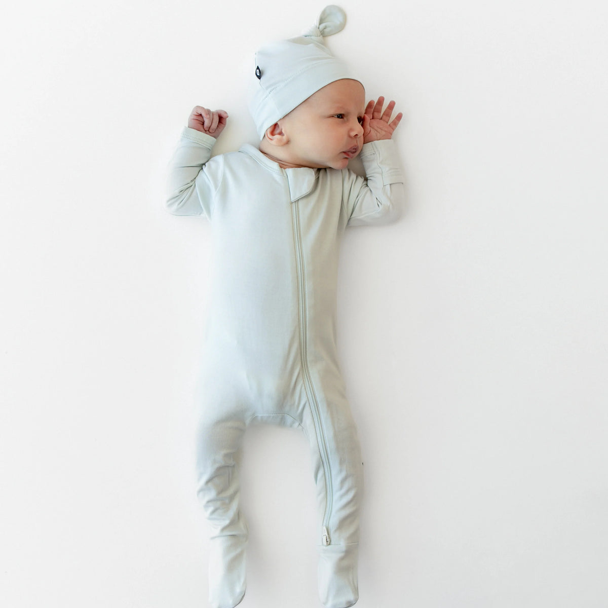 KYTE BABY ZIPPERED FOOTIE IN DEW