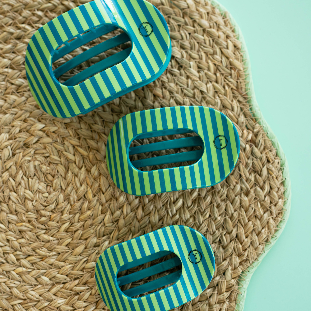 Cabana Cutie Large Flat Round Hair Clip