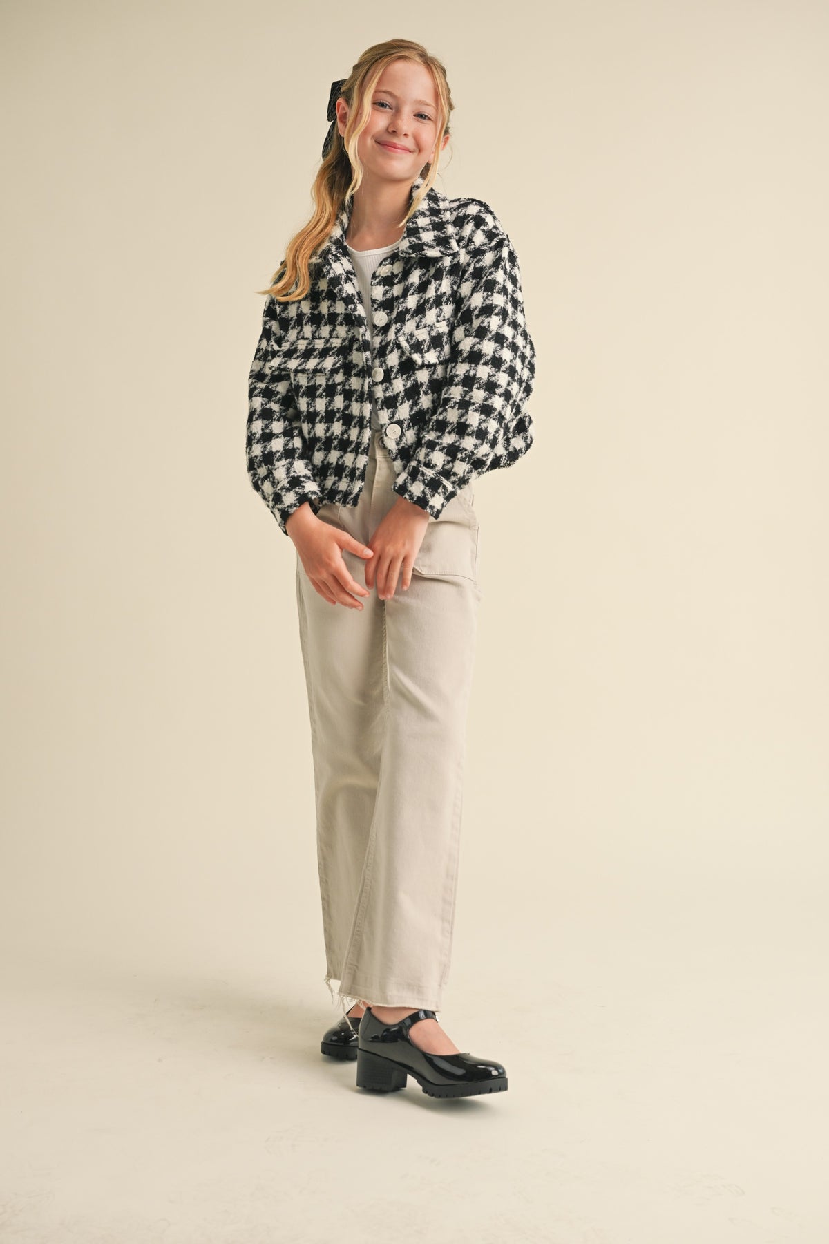 HEART AND ARROW BLACK AND WHITE HOUNDSTOOTH CROPPED SHACKET