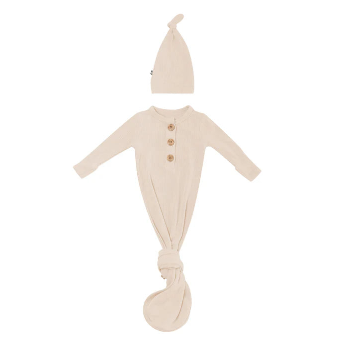 KYTE BABY RIBBED KNOTTED GOWN WITH HAT SET BISQUE