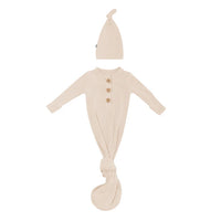 KYTE BABY RIBBED KNOTTED GOWN WITH HAT SET BISQUE