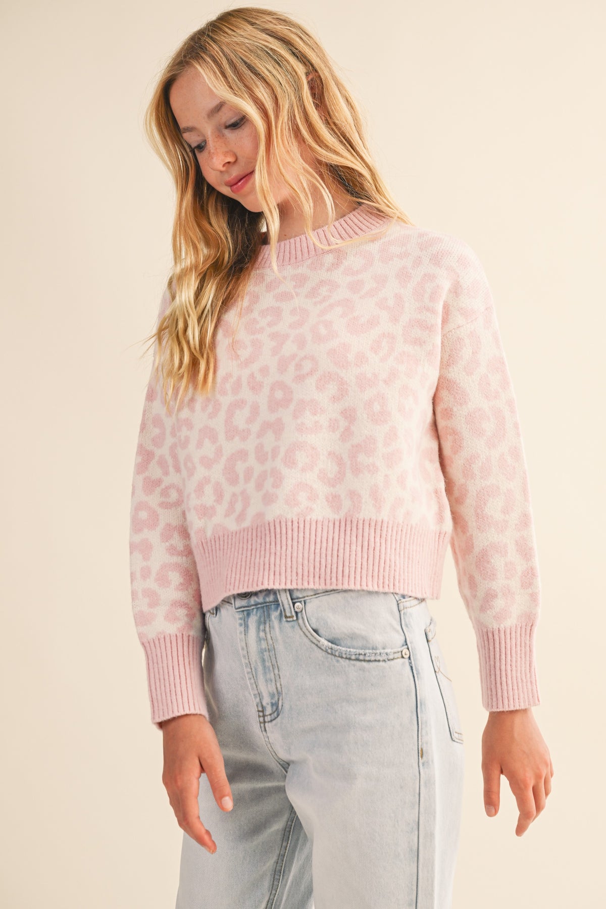HEART AND ARROW LEOPARD DROP SHOULDER SWEATER