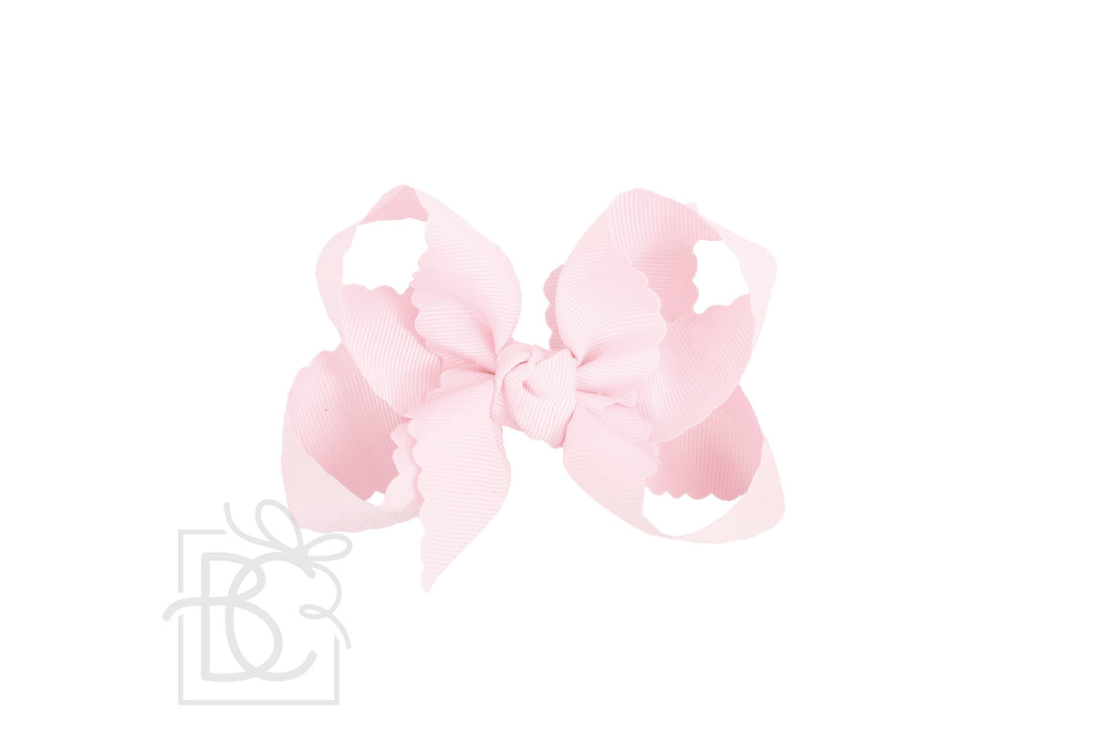 SCALLOPED EDGE BOW LARGE POWDER PINK