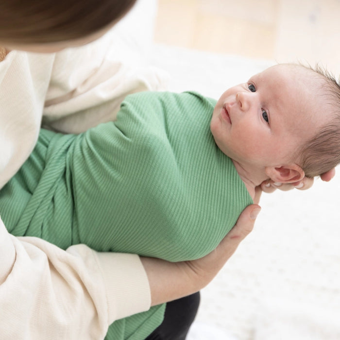 BELLA TUNNO SEA FOAM RIB SWADDLE & BEANIE SET