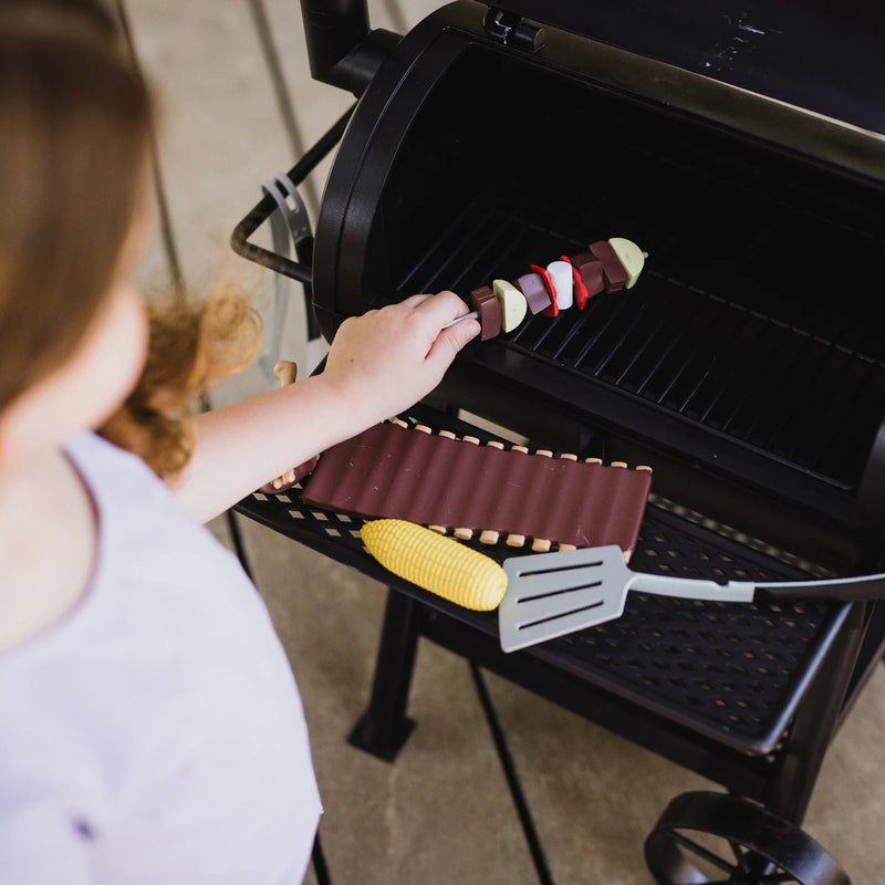 RED TOOLBOX OKLAHOMA JOE KIDS SMOKER SET
