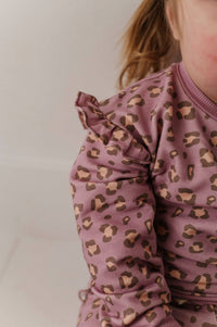 Babysprouts Girls Ruffle Sweatshirt Set in Cheetah