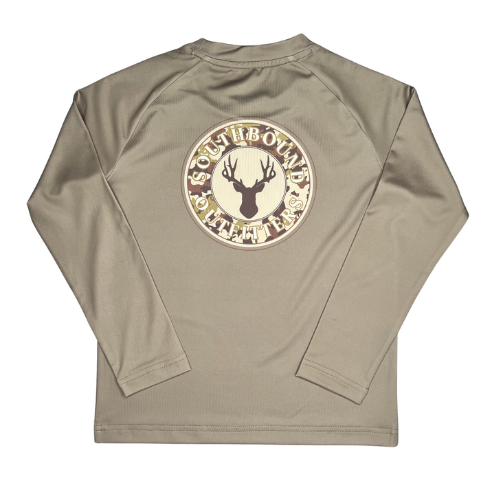 SOUTHBOUND PERFORMANCE TEE OUTFITTERS DEER