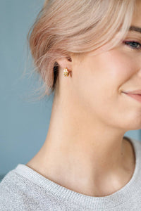 Pip Pop Post Daisy Hoop Earrings