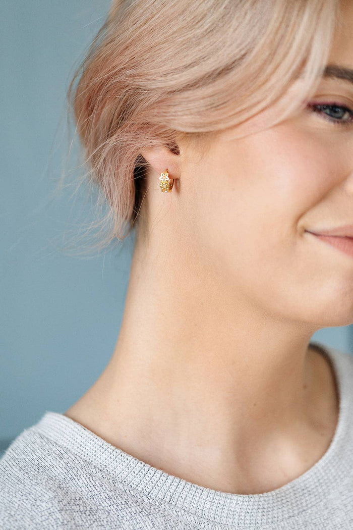 Pip Pop Post Daisy Hoop Earrings