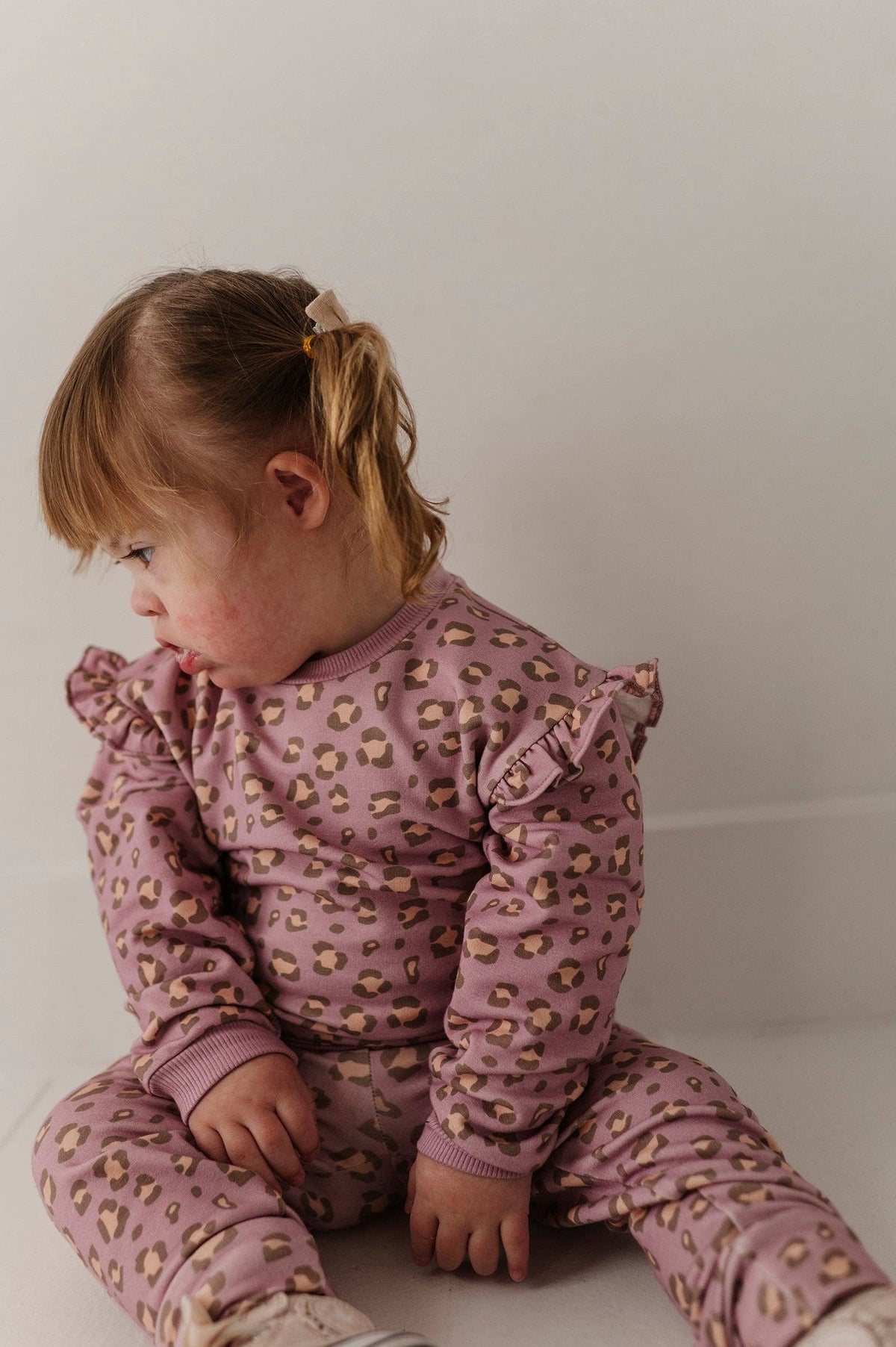 Babysprouts Girls Ruffle Sweatshirt Set in Cheetah