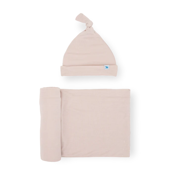 LITTLE UNICORN STRETCH SWADDLE AND HAT SET SOFT BLUSH