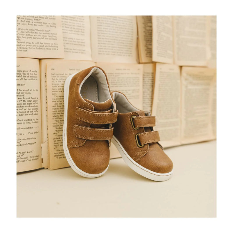 LAMOUR KYLE DOUBLE STRAP SNEAKER CHESNUT