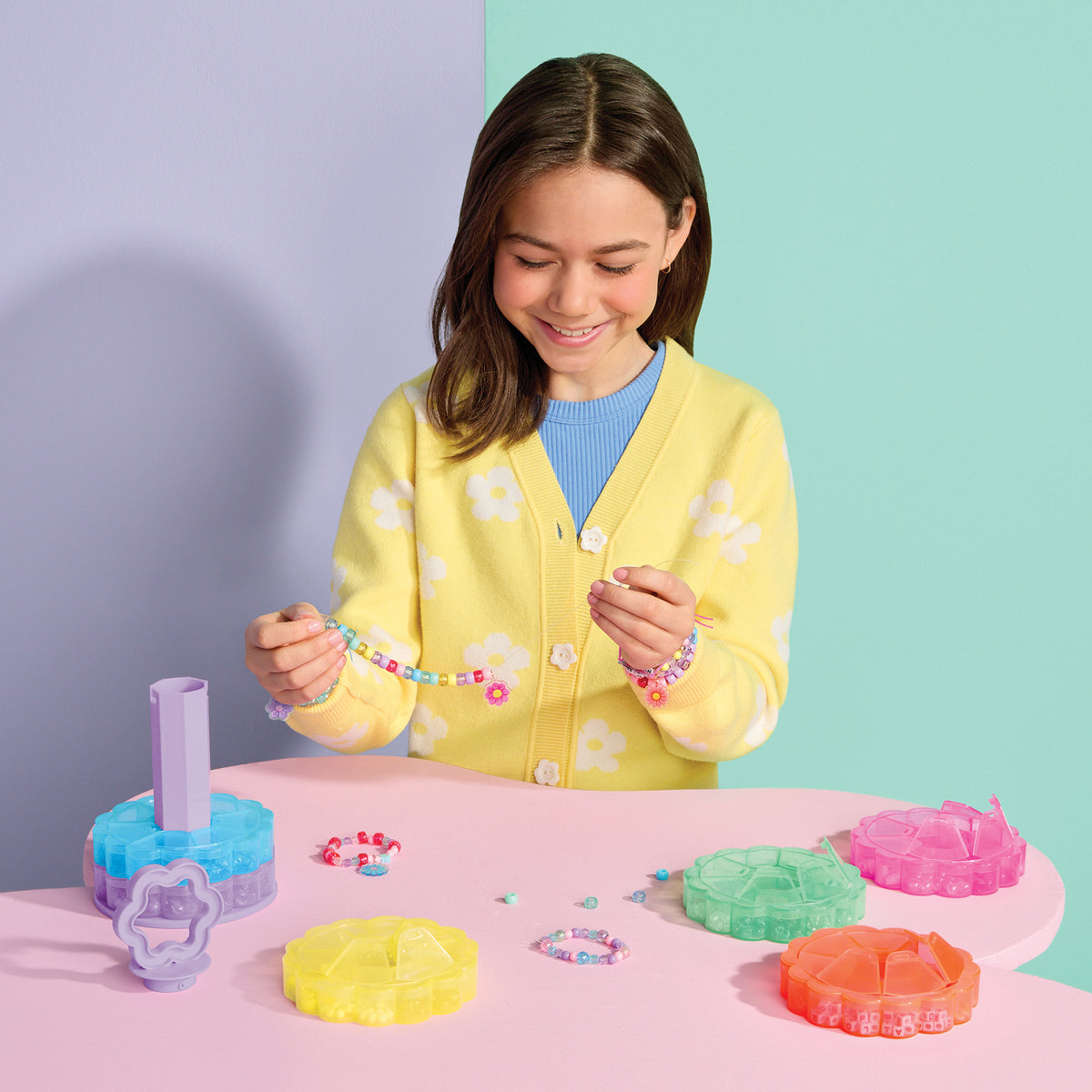 Make It Real Flower Tower Bead Storage