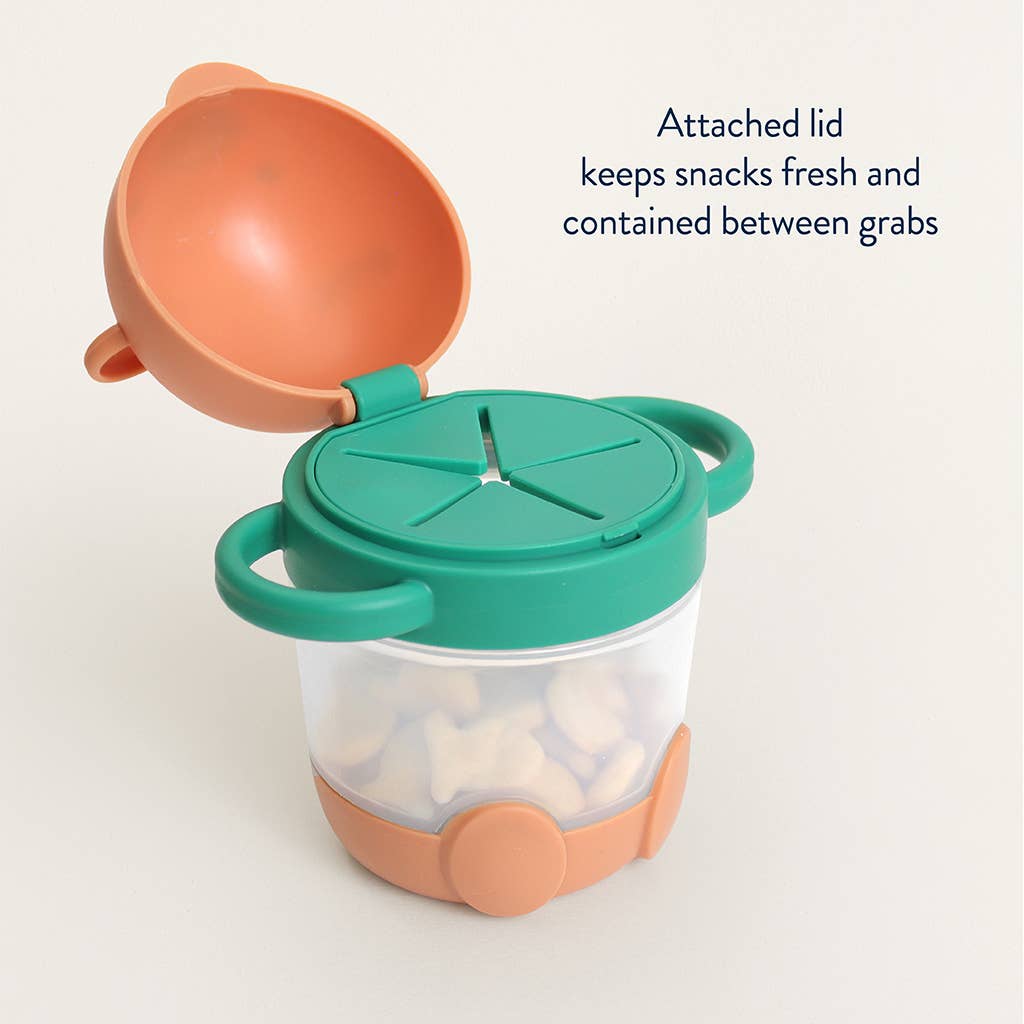 Itzy Bitzy Itzy Snack Pal - Snack Cup: Bear