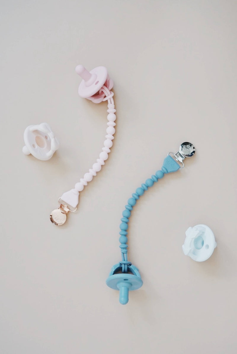 ITZY RITZY PACIFIER CLIPS TOAST