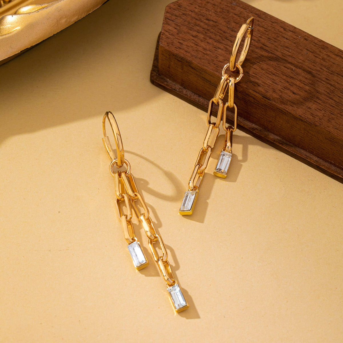 Josslyn Paperclip Chain Glass Rhinestone Drop Earrings Gold