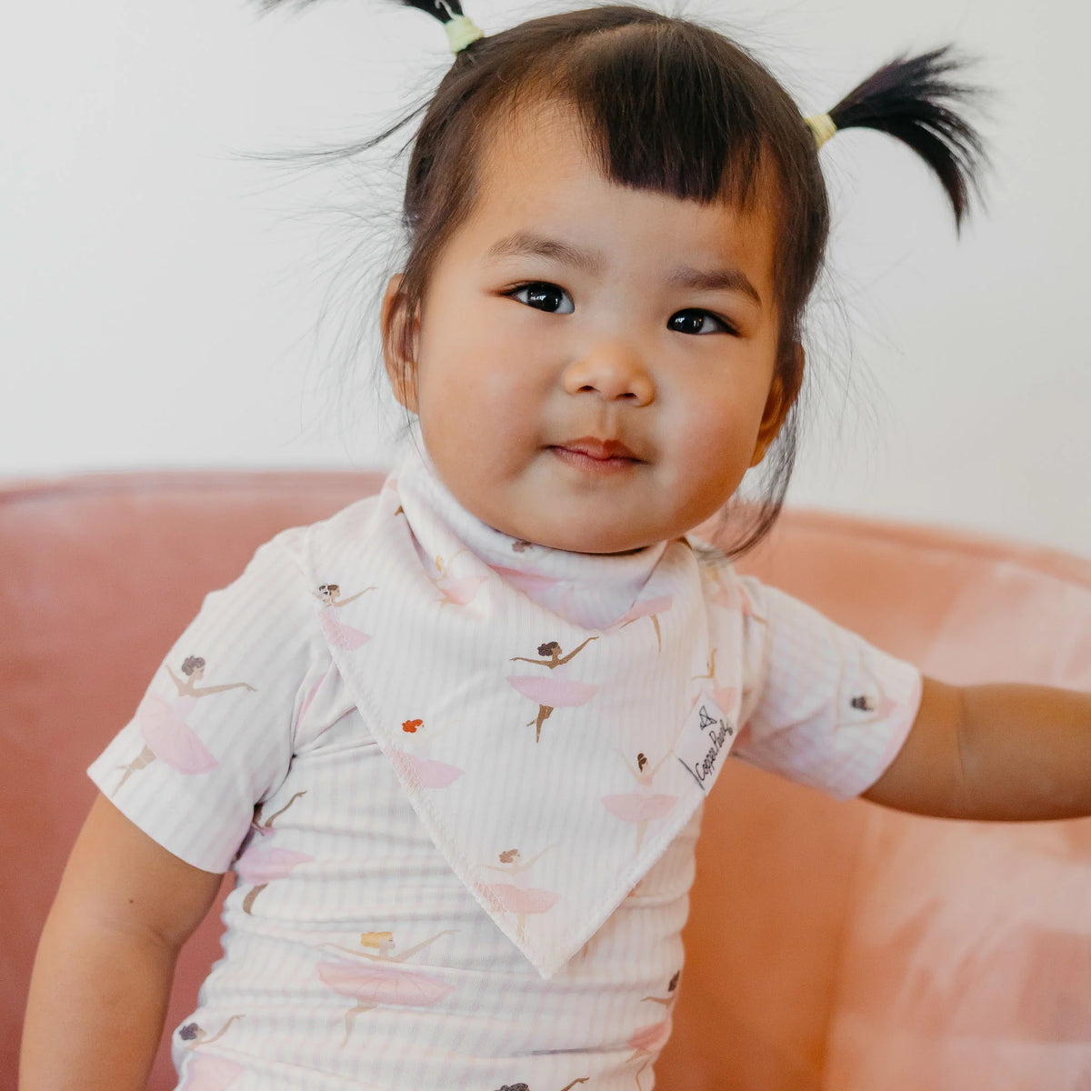 Katerina Bib Set