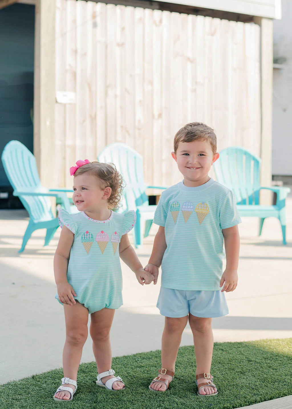 TRIPLE SCOOP FLUTTER BUBBLE