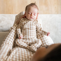 KYTE BABY TAKE ME HOME SET WITH CAP IN GINGHAM BISQUE