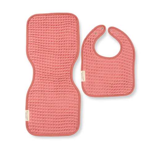 BELLA TUNNO BIB + BURP SET WATERMELON