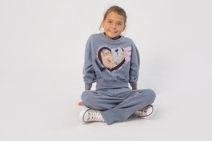 JOYOUS & FREE LOVE HEART SWEATSHIRT