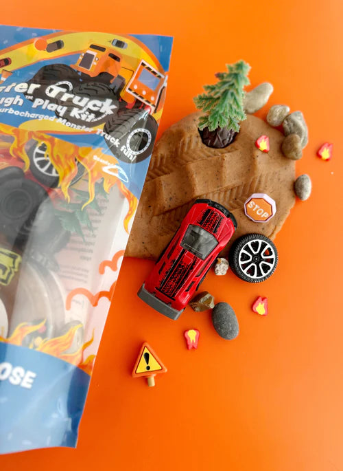 MONSTER TRUCK KIDDOUGH PLAY KIT