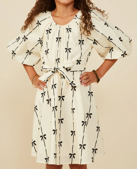 HAYDEN GIRLS ALL OVER BOW PRINT BELTED DRESS