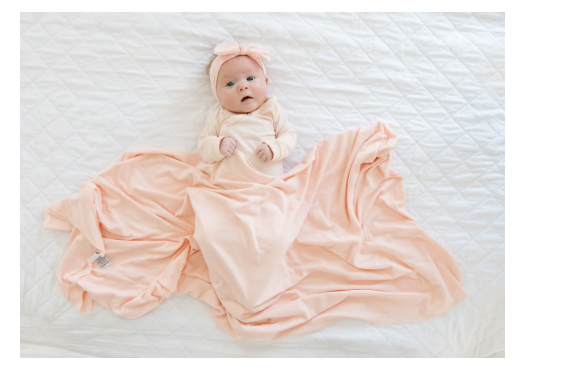 COPPER PEARL KNOTTED NEWBORN GOWN BLUSH