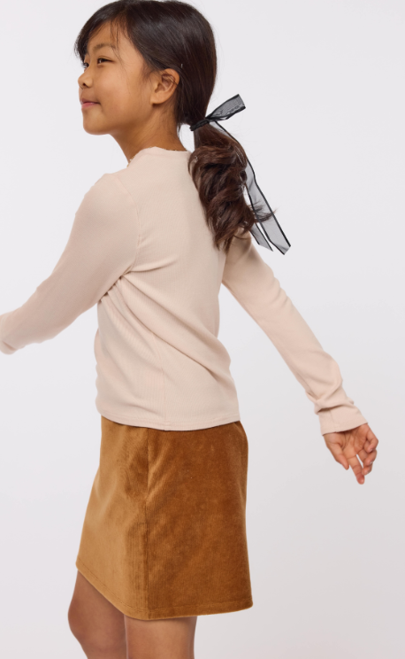 SADIE AND SAGE TWEEN MARSHMALLOW CREWNECK TOP