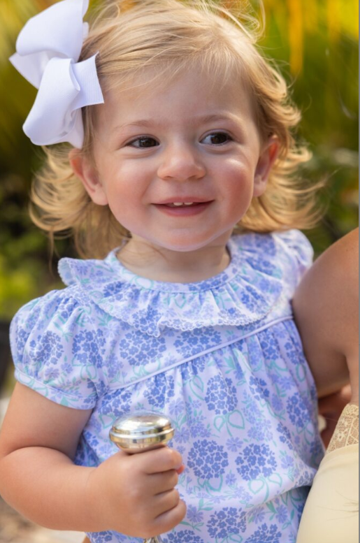 RAMONA RUFFLE BUBBLE HANDFUL OF HYDRANGEAS