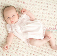 Smocked Scallop Bubble Pink/White