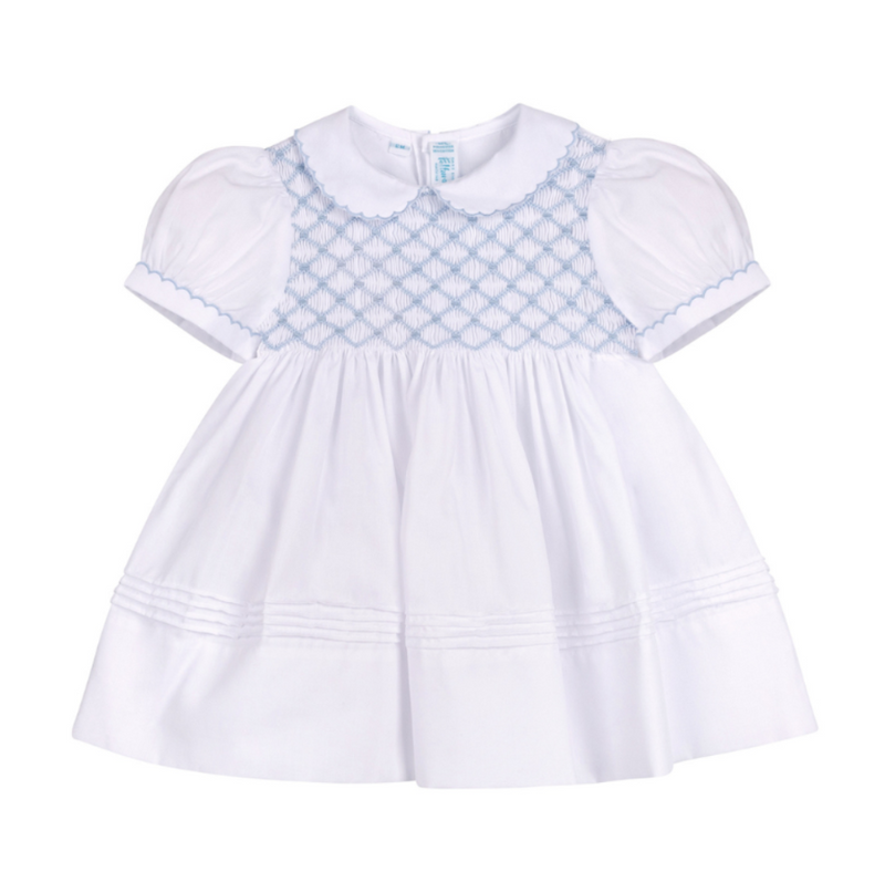 blue and white smock dress Girls Signature Smocked in White/Blue, Size: 12 Months by Feltman Brothers Blue Animal Print Mesh whilst the distinctive V Size:6 ½ Category:OCCASION DRESSES