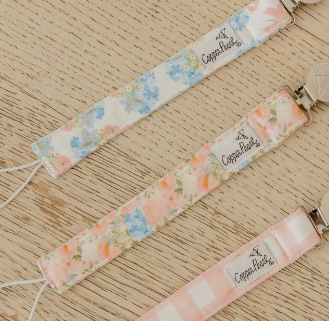 Penelope Binky Clips