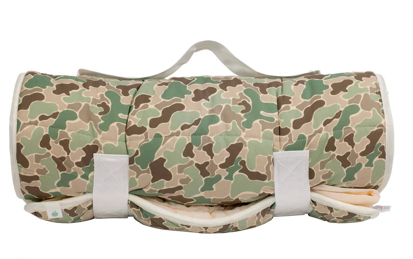 APPLE OF MY ISLA NAPMAT CAMO