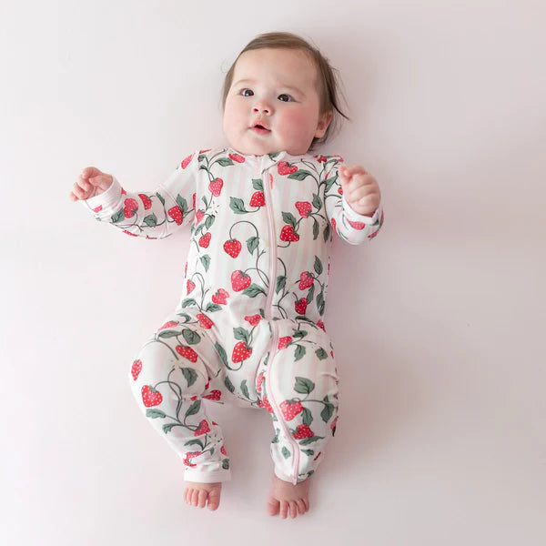 KYTE BABY ZIPPERED ROMPER IN STRAWBERRY FIELDS