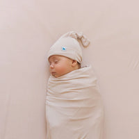 LITTLE UNICORN STRETCH SWADDLE AND HAT SET SOFT BLUSH