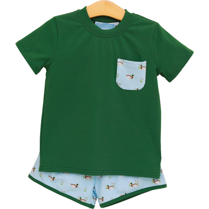 DUCKS IN A ROW SHORT SET