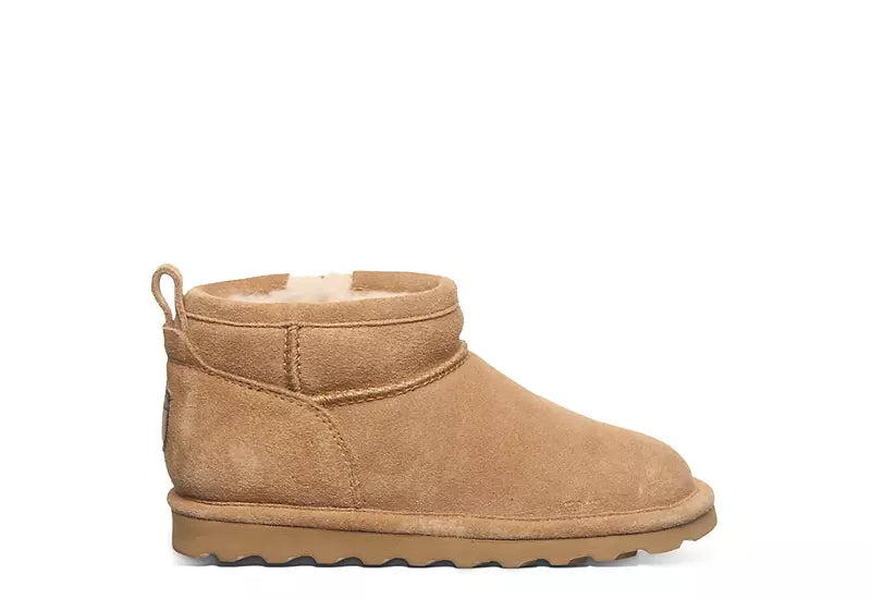 BEARPAW YOUTH SHORTY BOOT IN ICED COFFEE